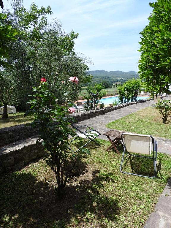 Гостевой дом Relais Borgo Di Toiano Совичилле Экстерьер фото