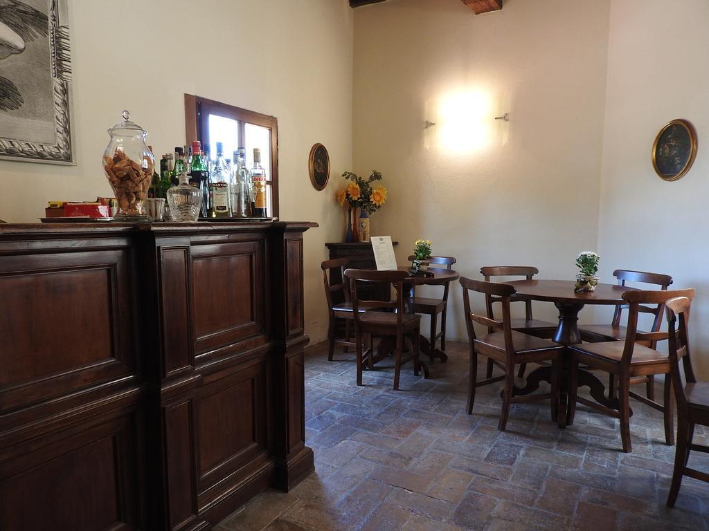 Гостевой дом Relais Borgo Di Toiano Совичилле Экстерьер фото